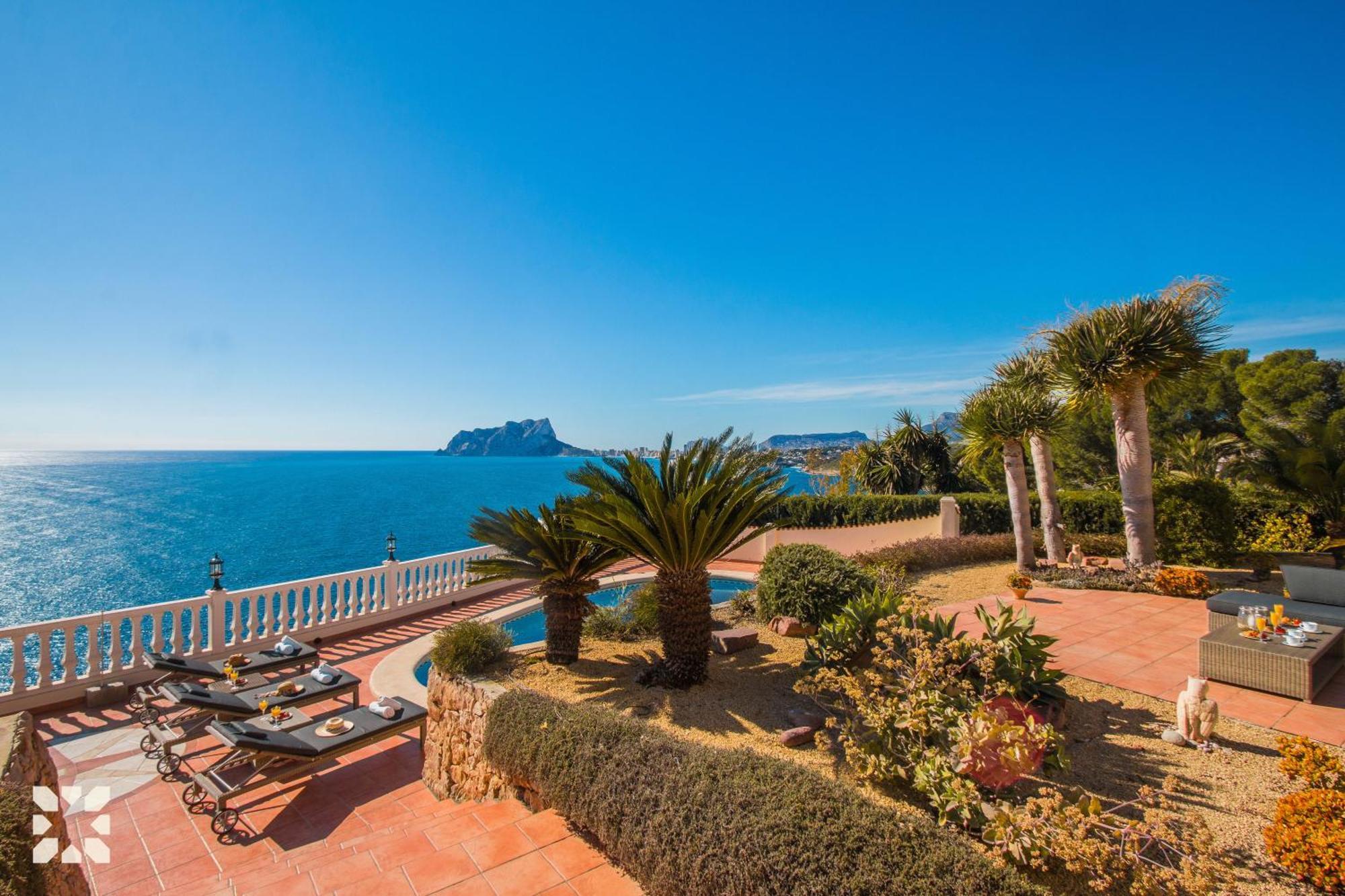 Villa Blue Sea By Abahana Villas Теулада Екстериор снимка